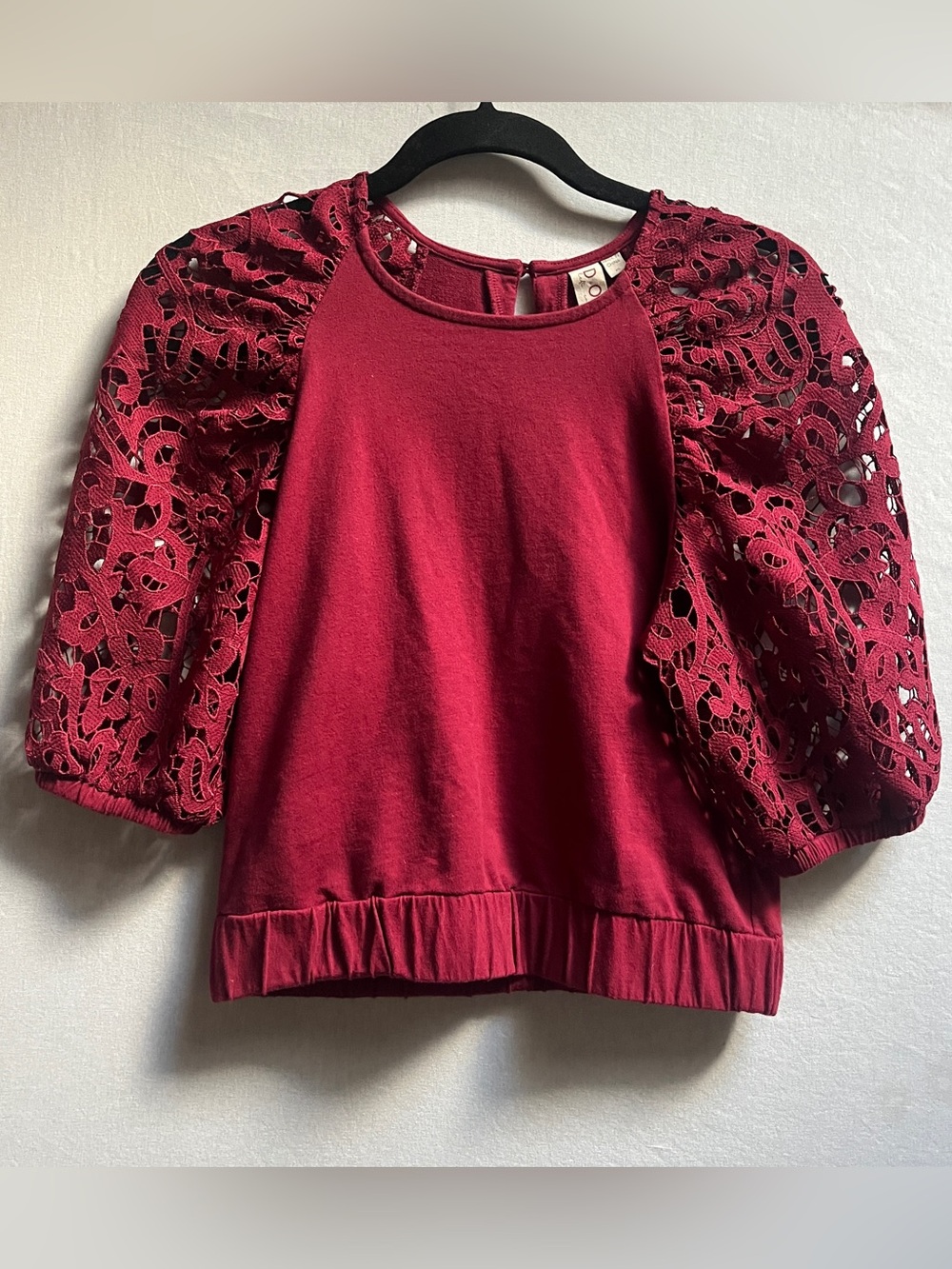 Anthropologie Dolan Lace Puff Sleeve Keyhole Top Size S